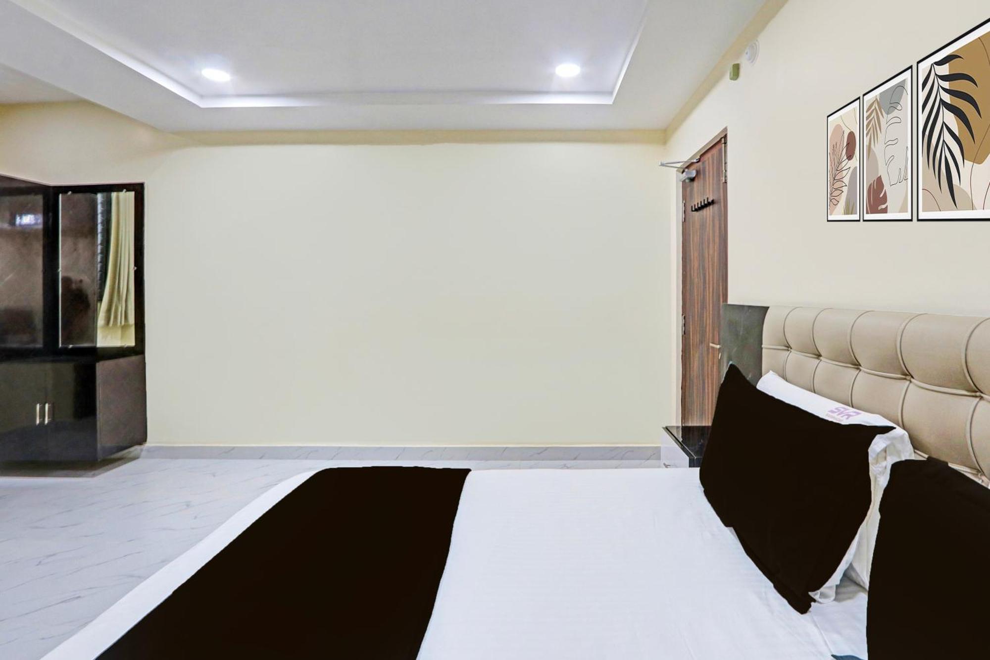 Super Hotel O Sri Vishnu Residency Kottapalli Kültér fotó